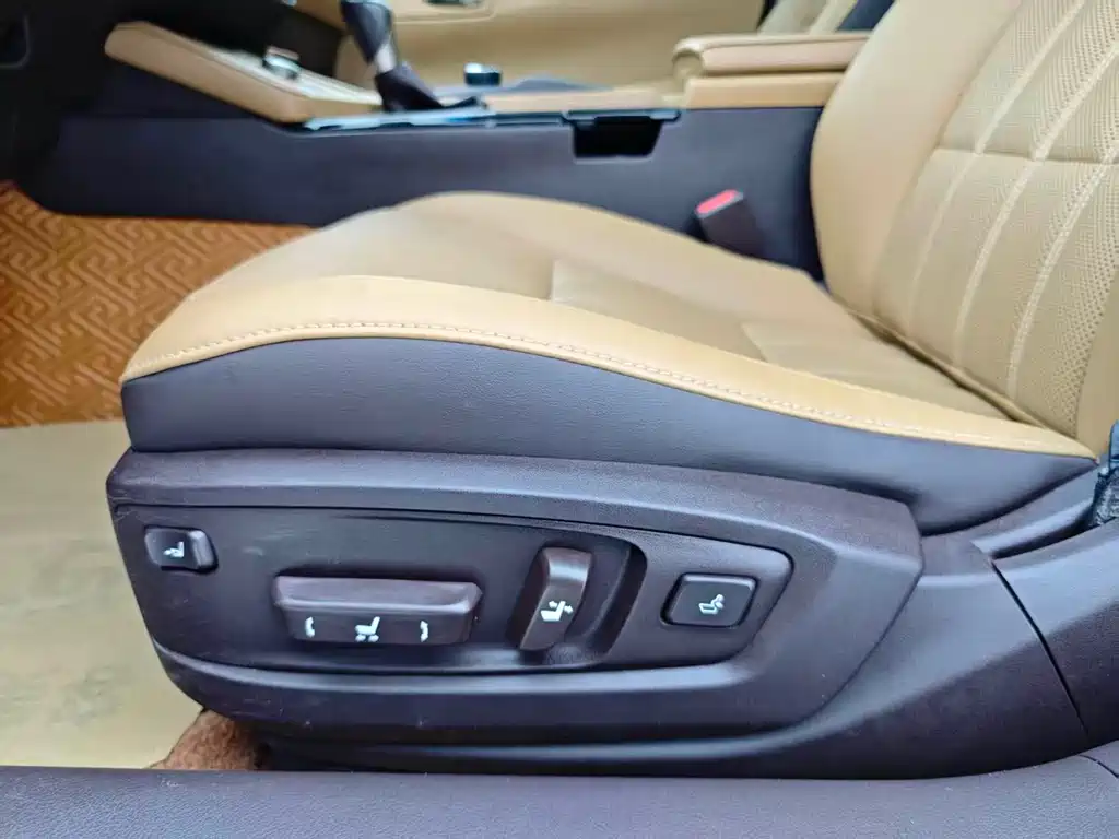Lexus ES 2015 200 Elite Edition