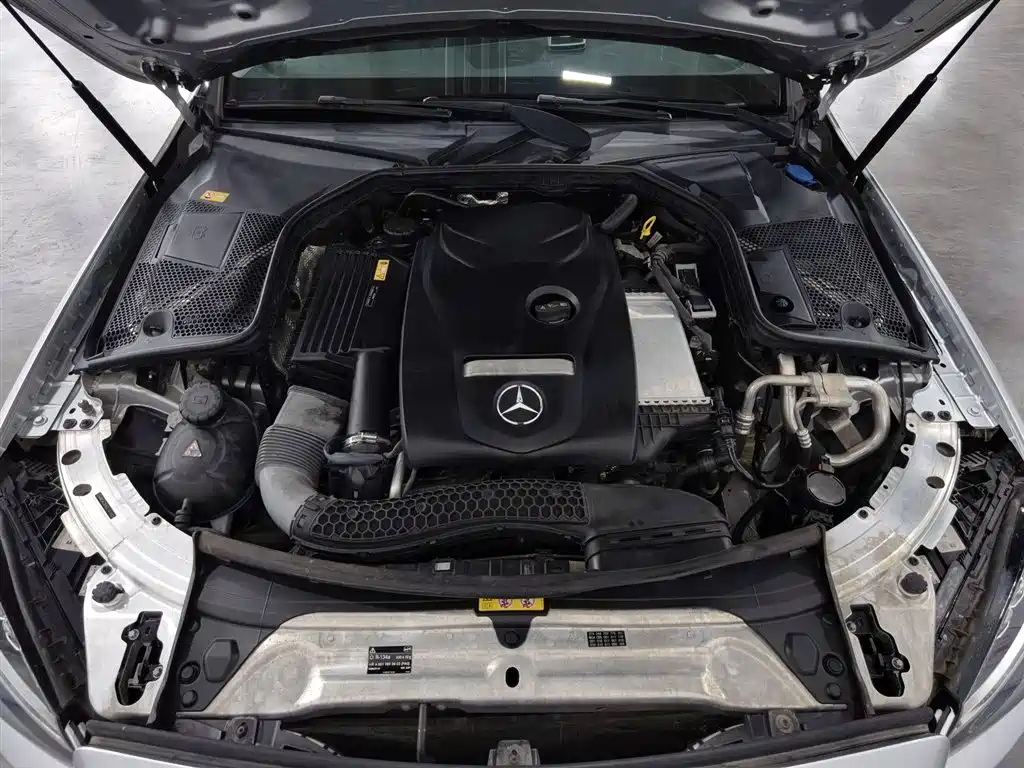 Mercedes-Benz C-Class 2016 C 200 L Sport