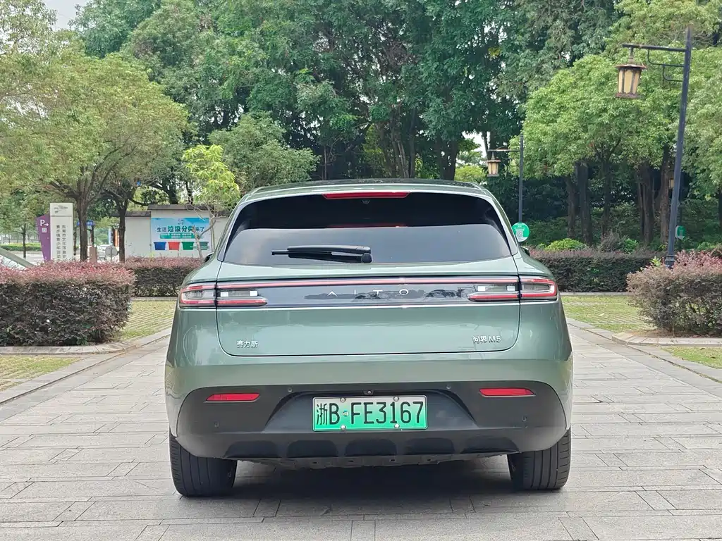 AITO M5 2023 EREV RWD Intelligent Driving Edition