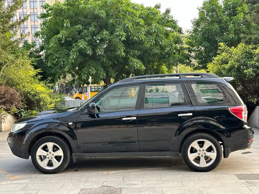Subaru Forester 2010 2.5XT Automatic Luxury Edition