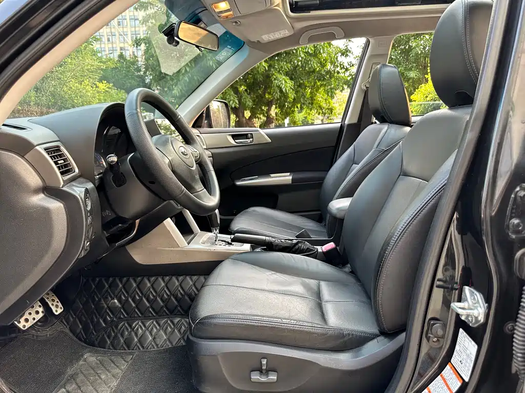 Subaru Forester 2010 2.5XT Automatic Luxury Edition