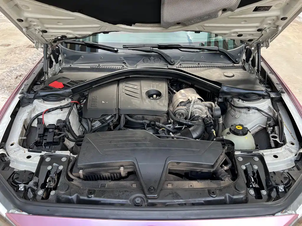 BMW 1 Series (import) 2012 116i Leading Edition