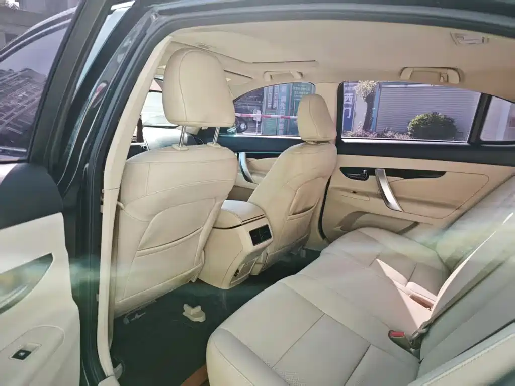 Changan Raeton 2017 1.5T Automatic Zhixiang Edition Zunyue