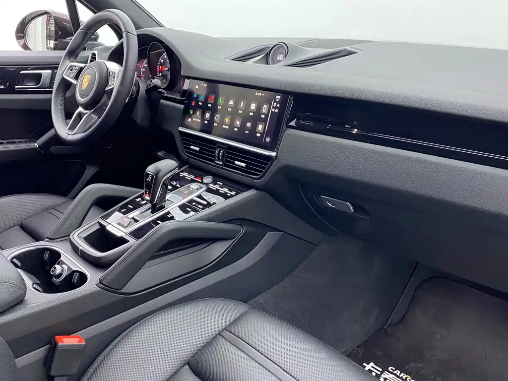 Porsche Cayenne 2019 3.0T