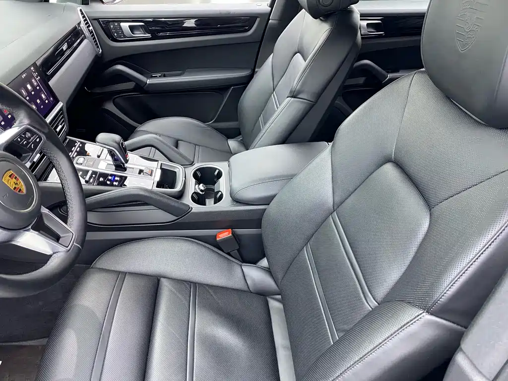 Porsche Cayenne 2019 3.0T