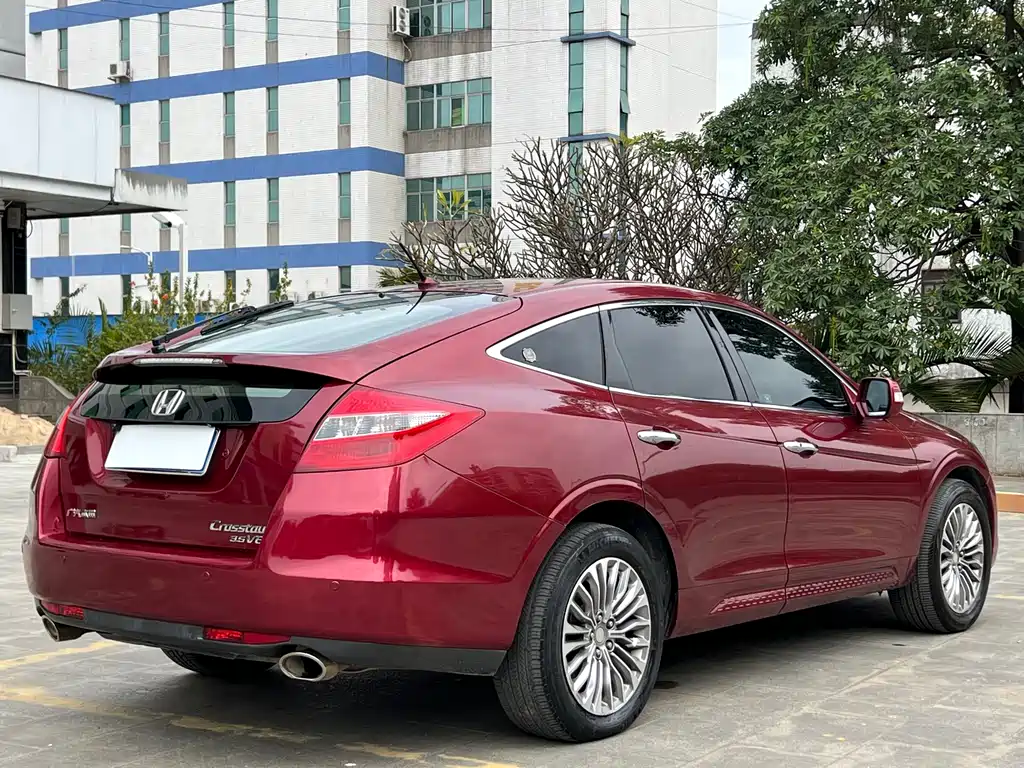 Honda Crosstour 2011 3.5L Premium Edition