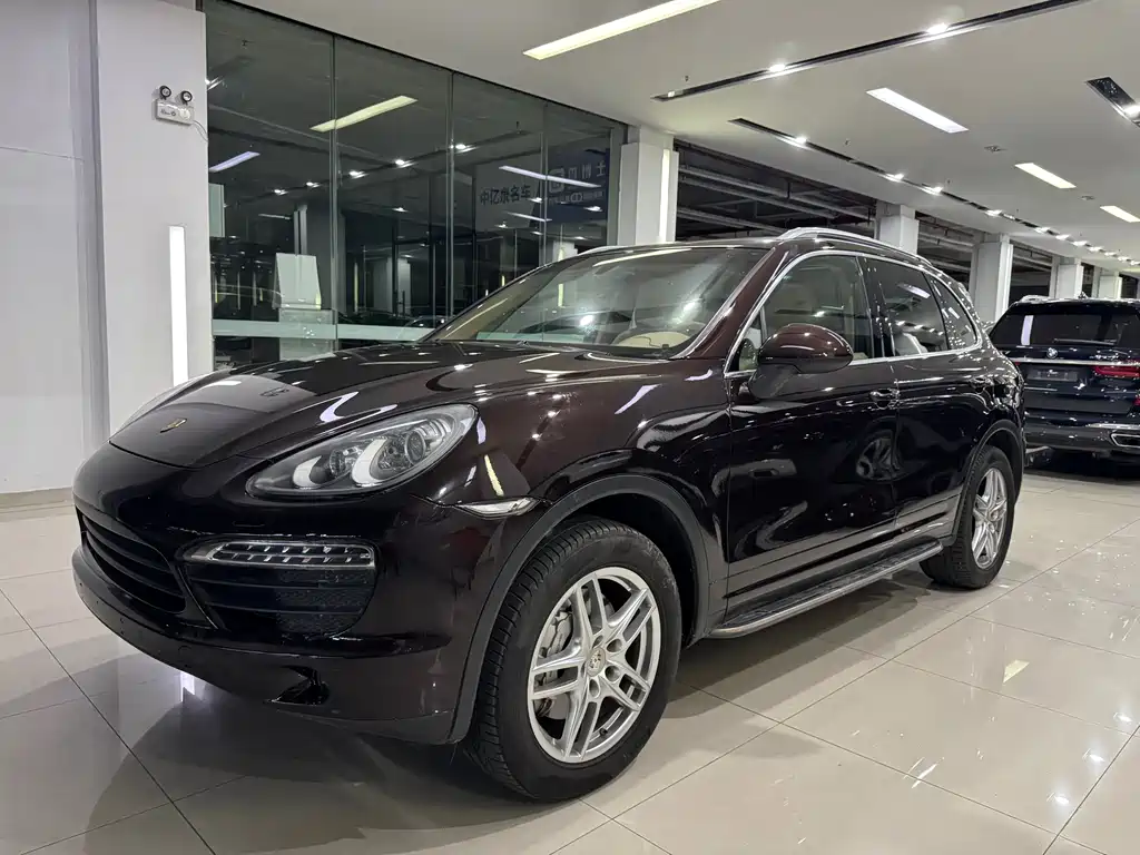 Porsche Cayenne S 2011