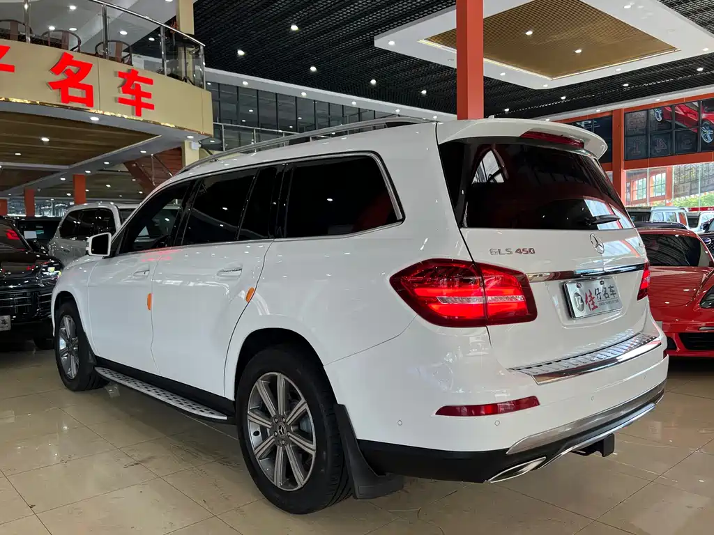 Mercedes-Benz GLS 450