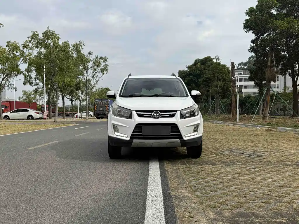 BAIC Huansu S3 2014 1.5L Comfort China IV