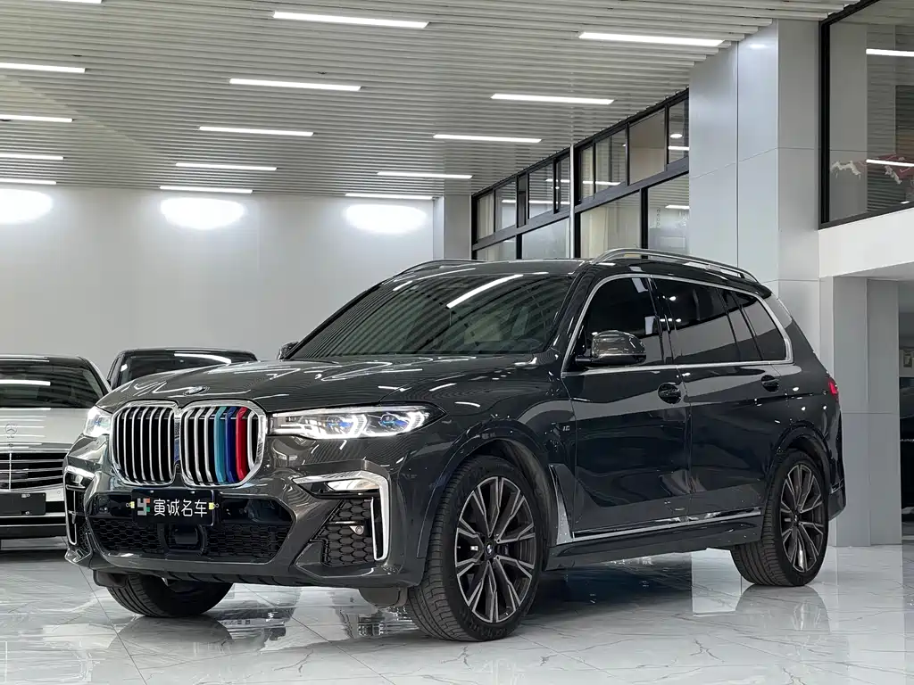 BMW X7 2021 xDrive40i Executive M Sport Package