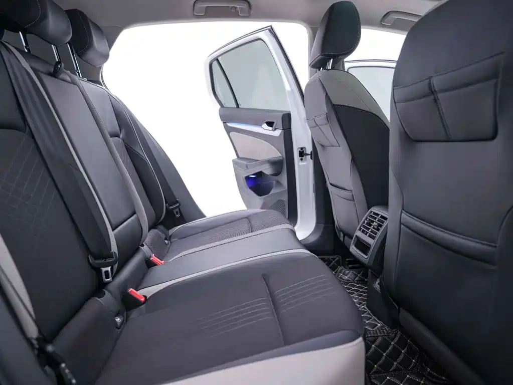 Golf 2023 Facelift 200TSI DSG Pro