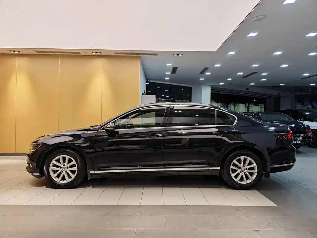 Magotan 2019 280TSI DSG Comfort Edition China VI