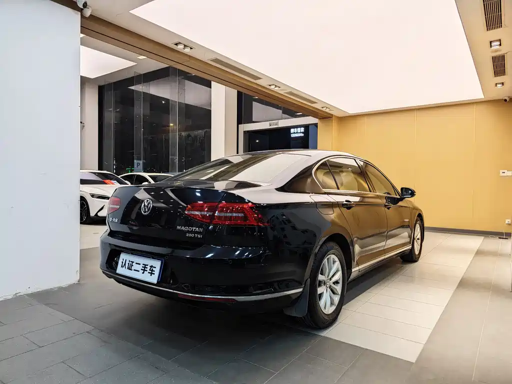 Magotan 2019 280TSI DSG Comfort Edition China VI