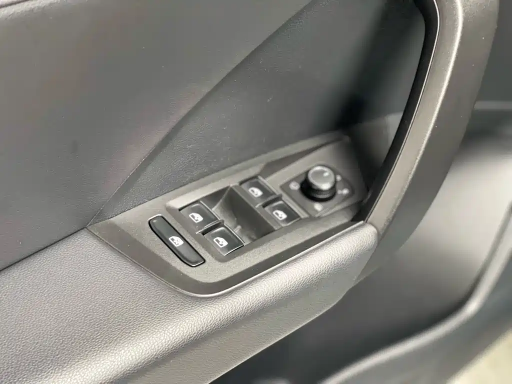 Volkswagen Tharu 2019 330TSI AWD Flagship Edition China VI