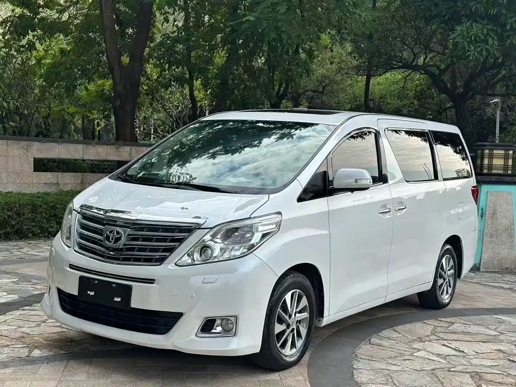 Alphard 2012 2.4L Luxury Edition