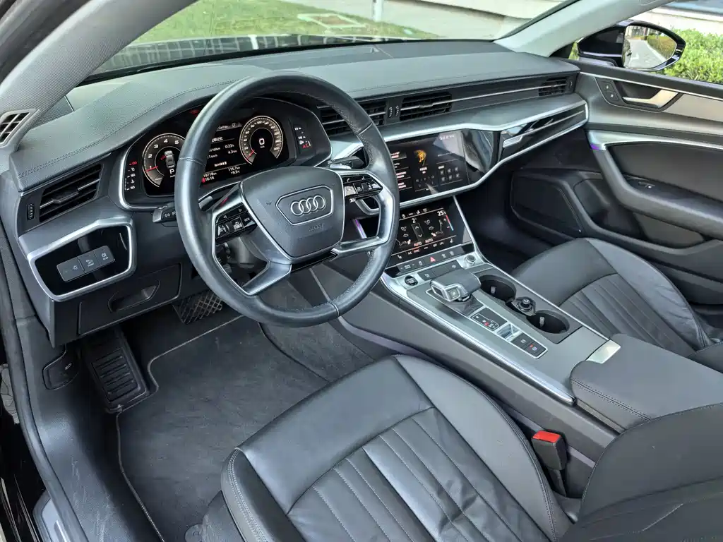 Audi A7 2021 40 TFSI Luxury