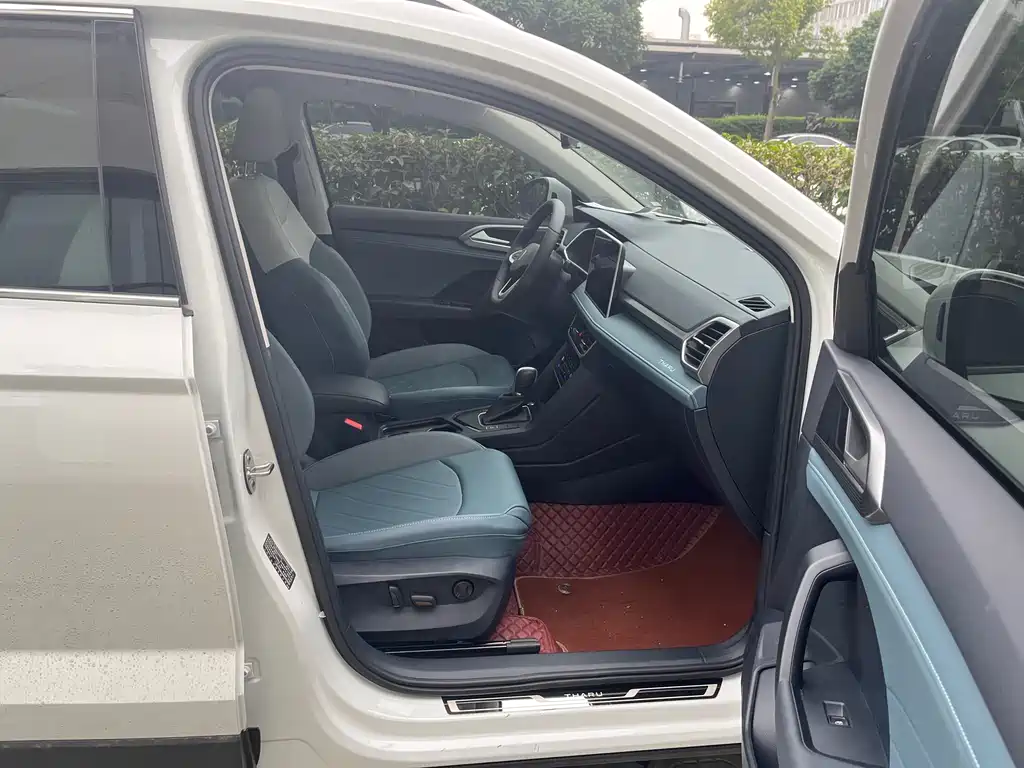 Tayron 2024 300TSI FWD Full Moon Edition