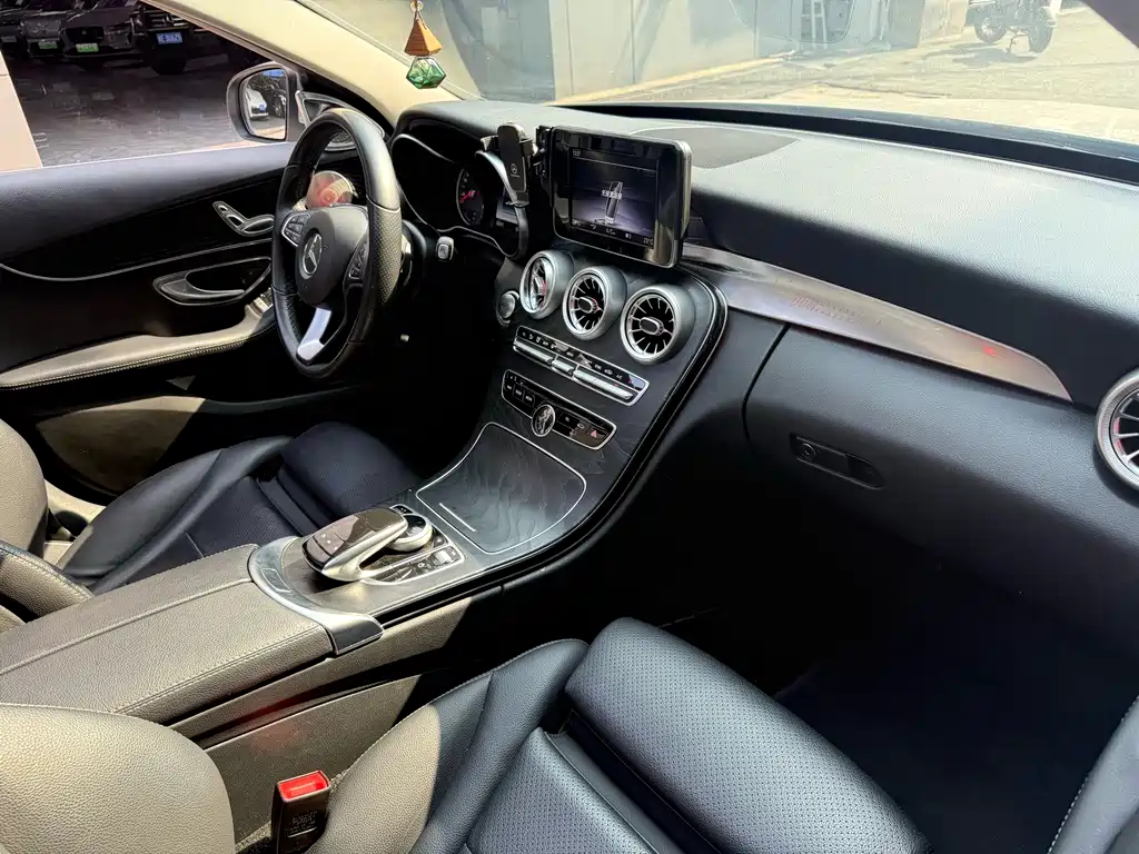 Mercedes-Benz C-Class (Import) 2018 C 200 Estate