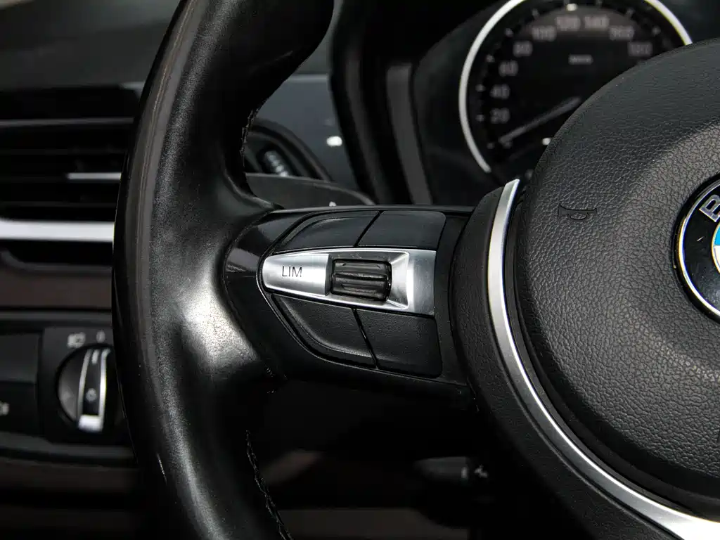BMW X1 2021 sDrive20Li Premium Edition
