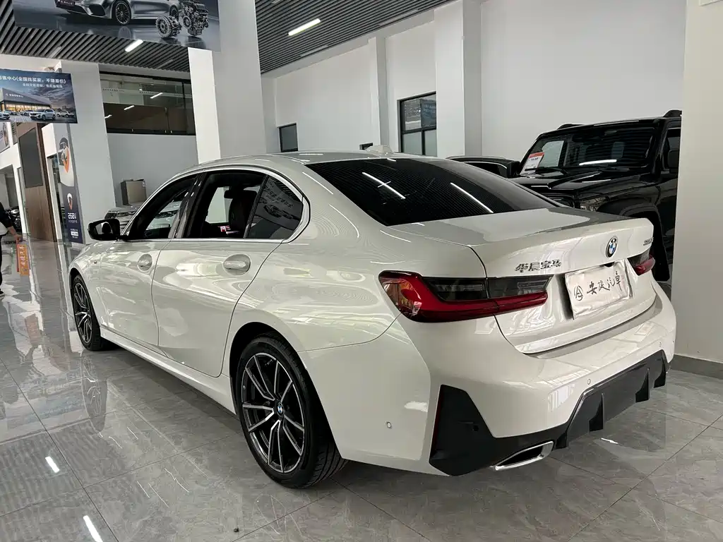 BMW 3 Series 2023 325Li M Sport Package