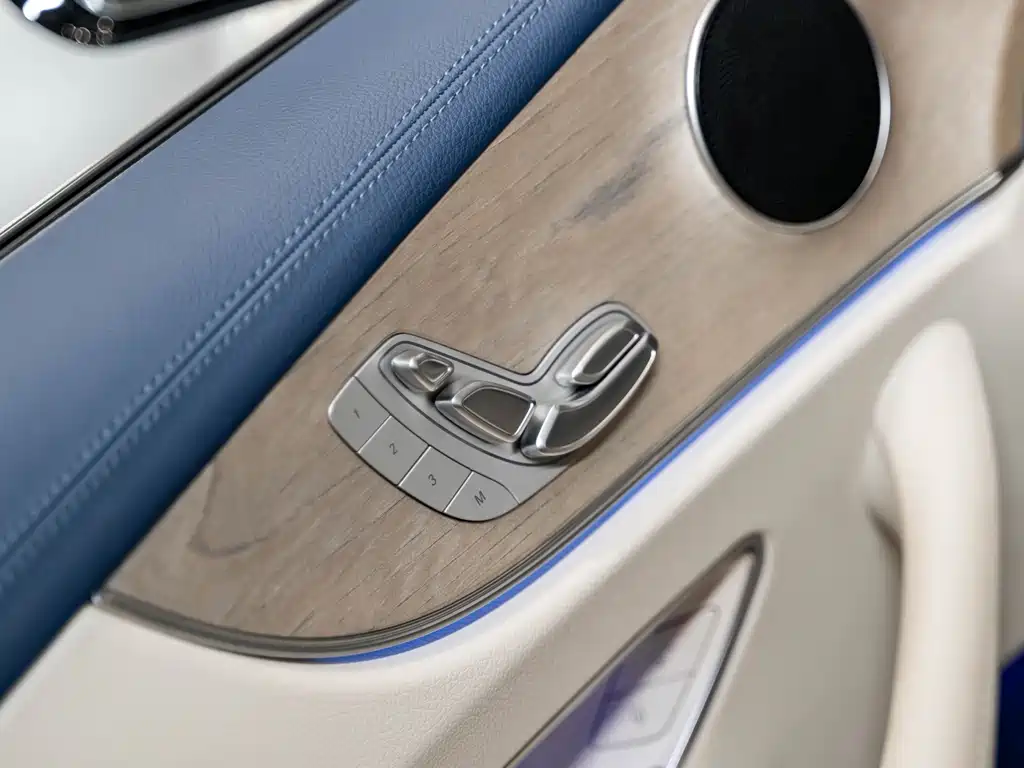 Mercedes-Benz E-Class E 260 Coupe (2023 Facelift)