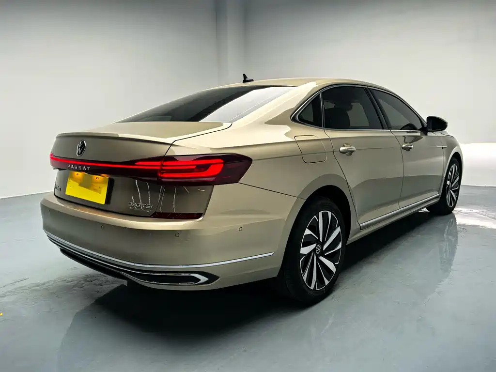 Passat 2022 330TSI Luxury Edition