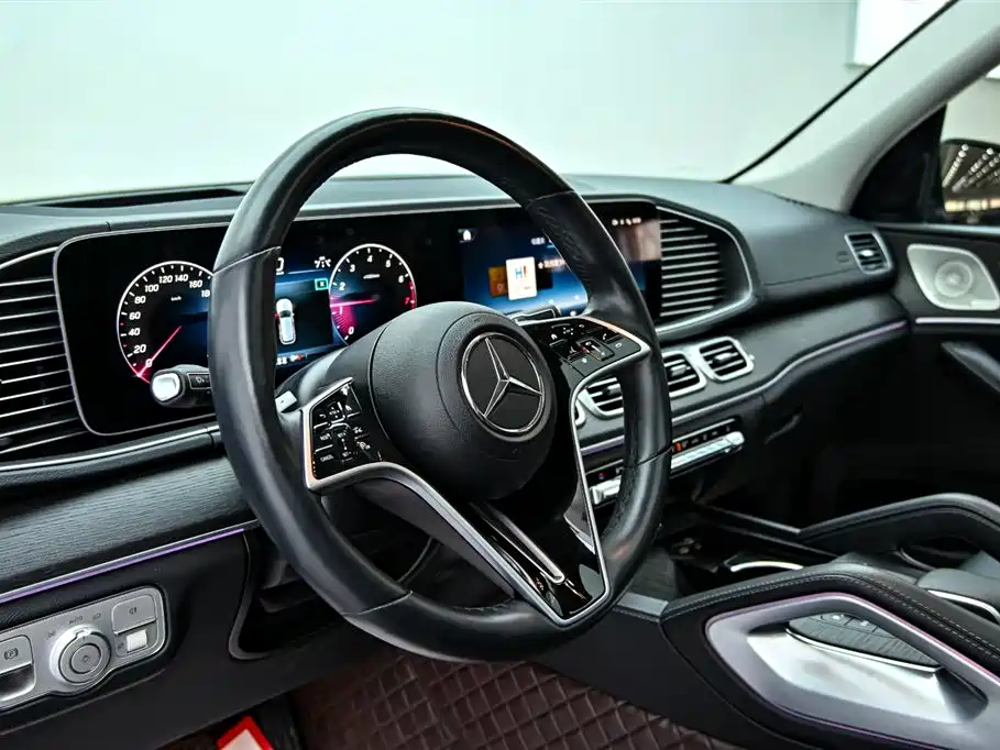 Mercedes-Benz GLE 450 4MATIC Luxury (2024)