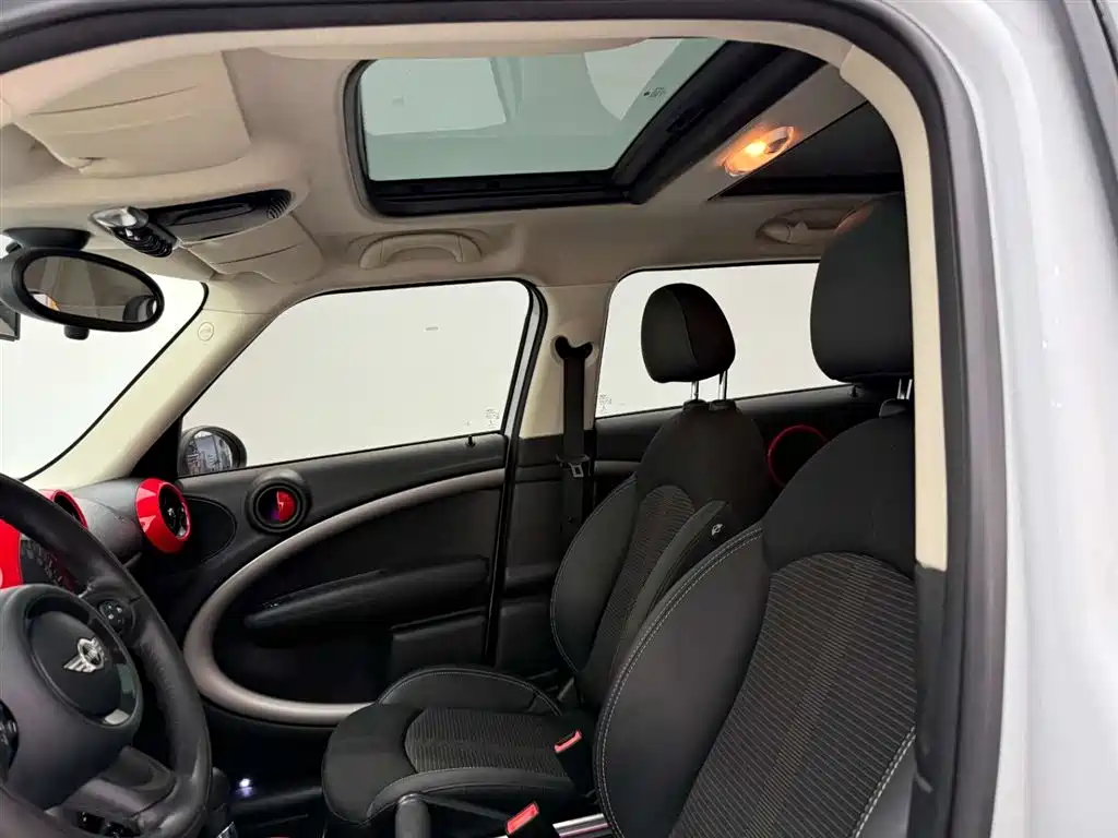 MINI Countryman 2014 1.6T COOPER ALL4 Fun