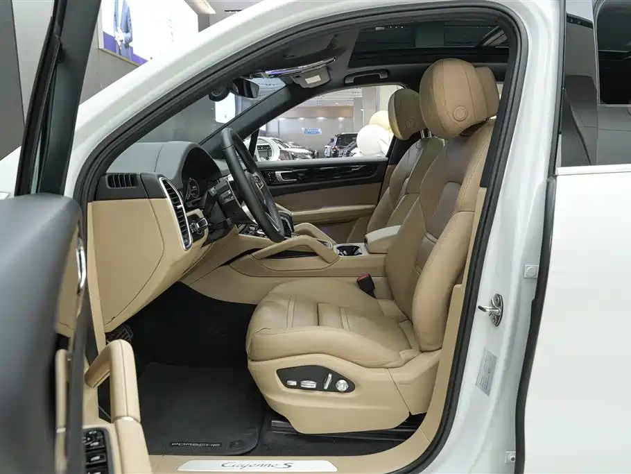 Porsche Cayenne S 2.9T (2020)