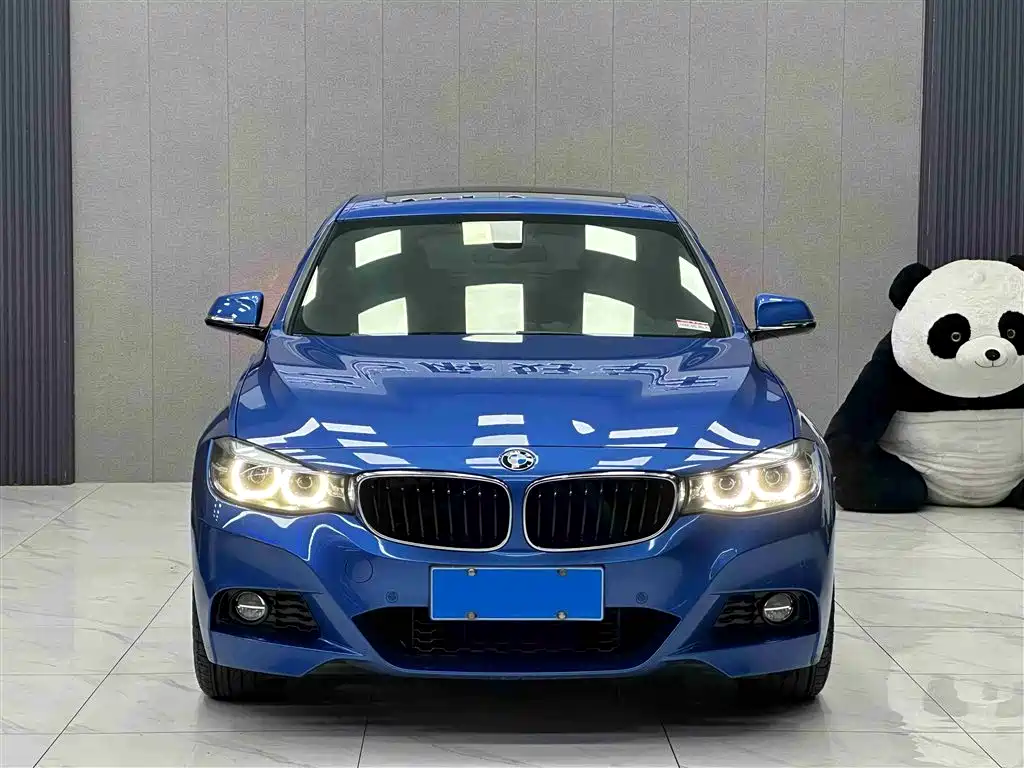 BMW 3 Series GT 2018 320i M Sport