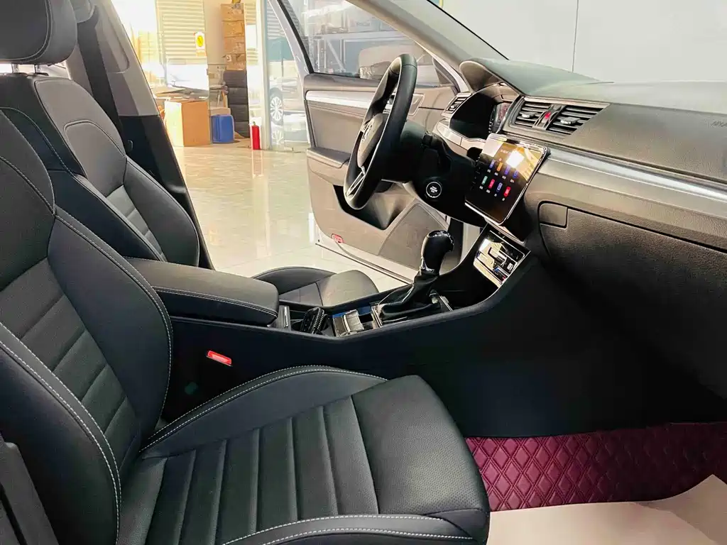 Skoda Superb 2021 TSI330 DSG Comfort Edition