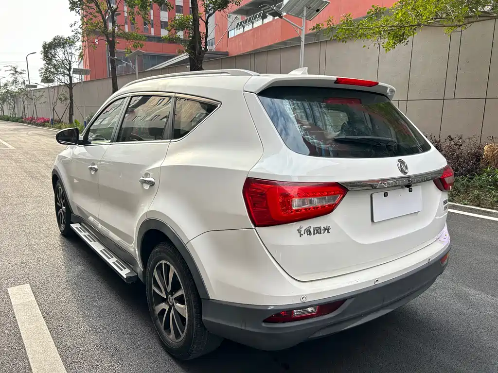 Fengguang 580 2016 1.5T Manual Comfort Edition