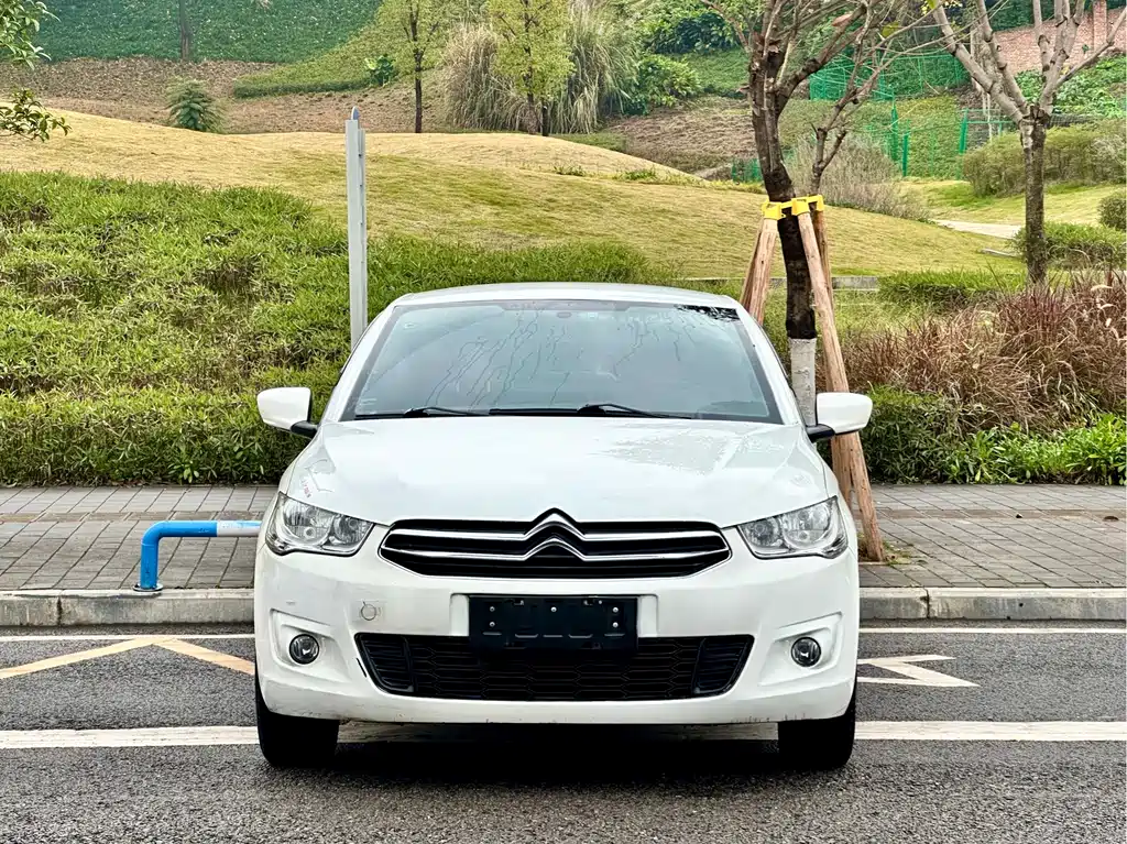 Citroen Elysee 2016 1.6L Manual Fashion Edition