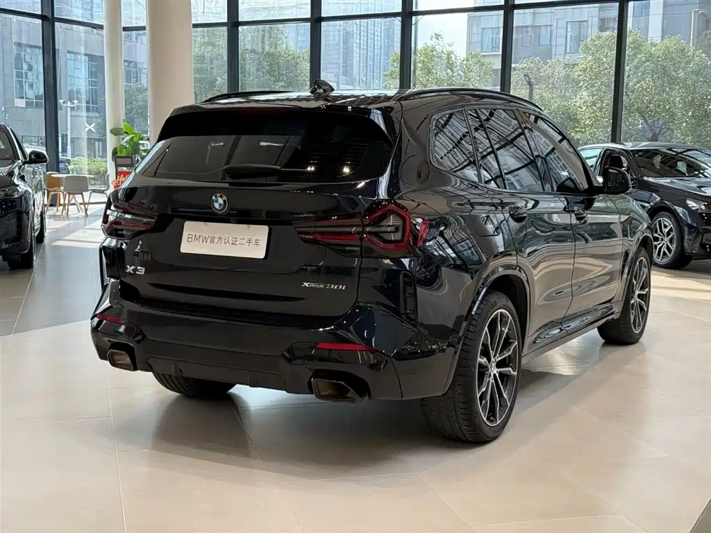 2023 BMW X3 xDrive30i M Sport Night Edition