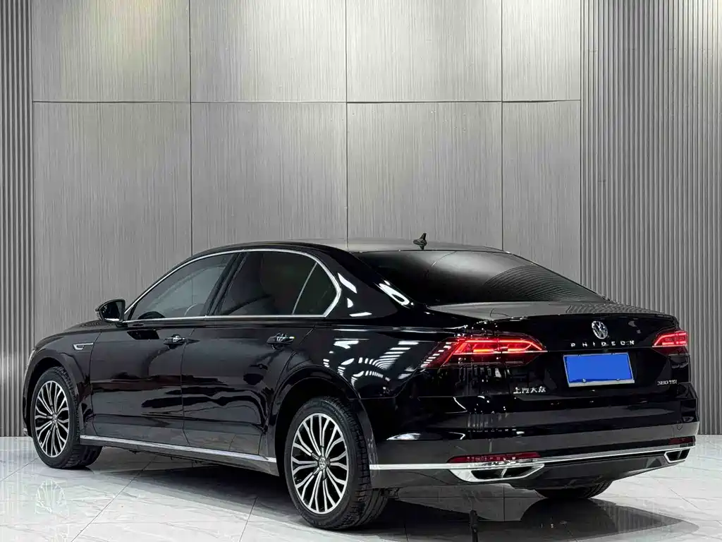 Volkswagen Phideon 2018 Facelift 380TSI FWD Business Edition