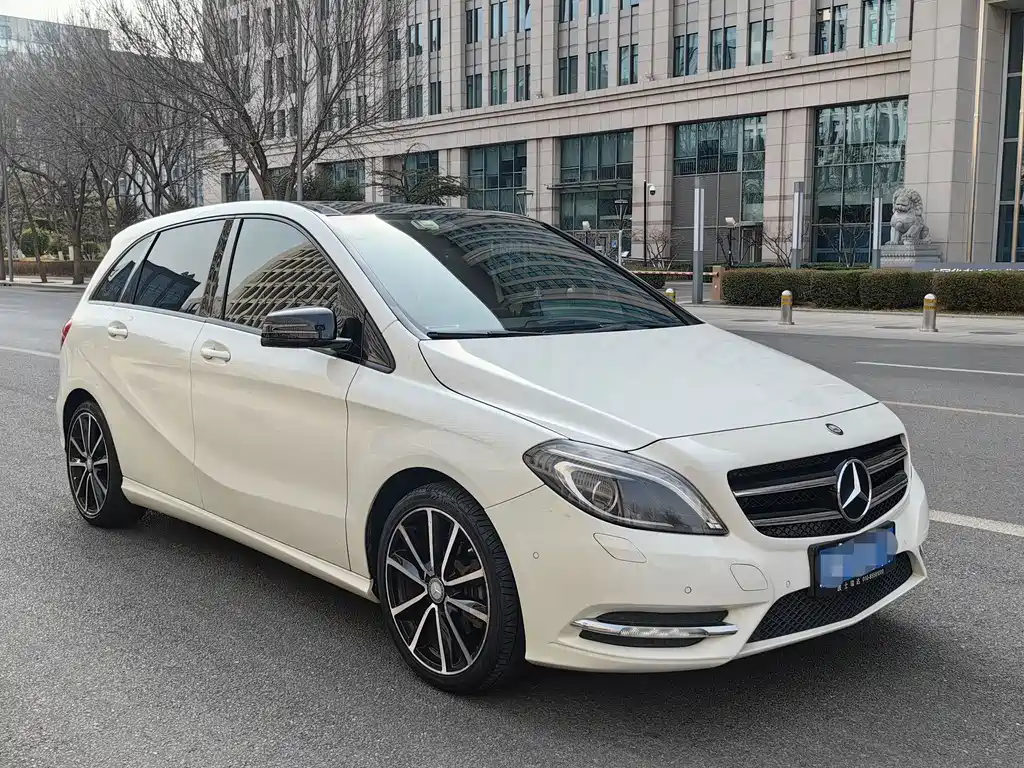 Mercedes-Benz B-Class 2012 B 200