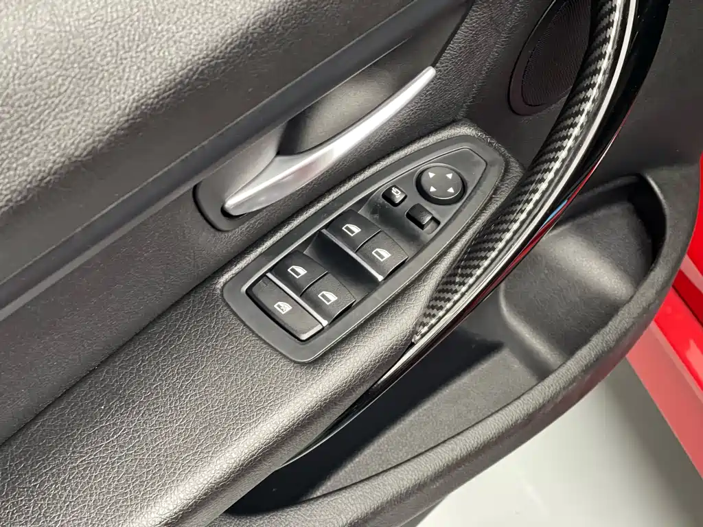 BMW 3 Series 2018 320Li Leading Edition M Sport Package