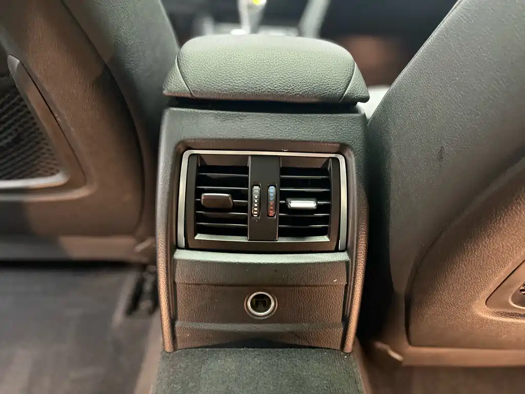 BMW 3 Series 2018 320Li Leading Edition M Sport Package