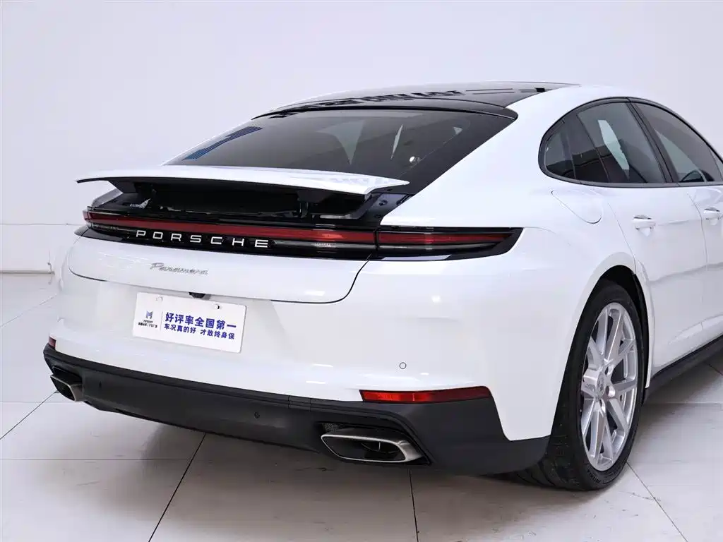 Porsche Panamera 2.9T