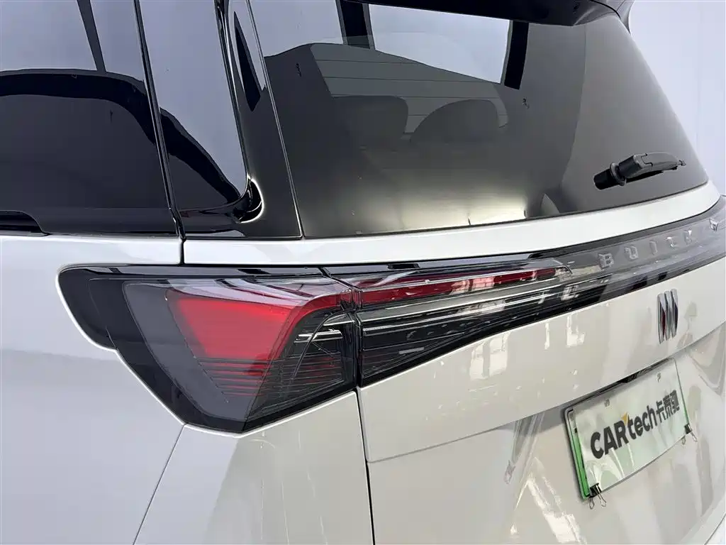 Buick GL8 PHEV 2025 Lushang Exclusive Edition