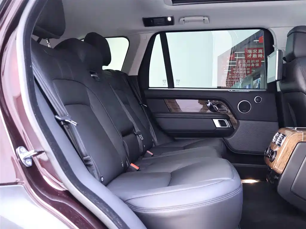 Range Rover 2019 3.0 Supercharged V6 Long Wheelbase
