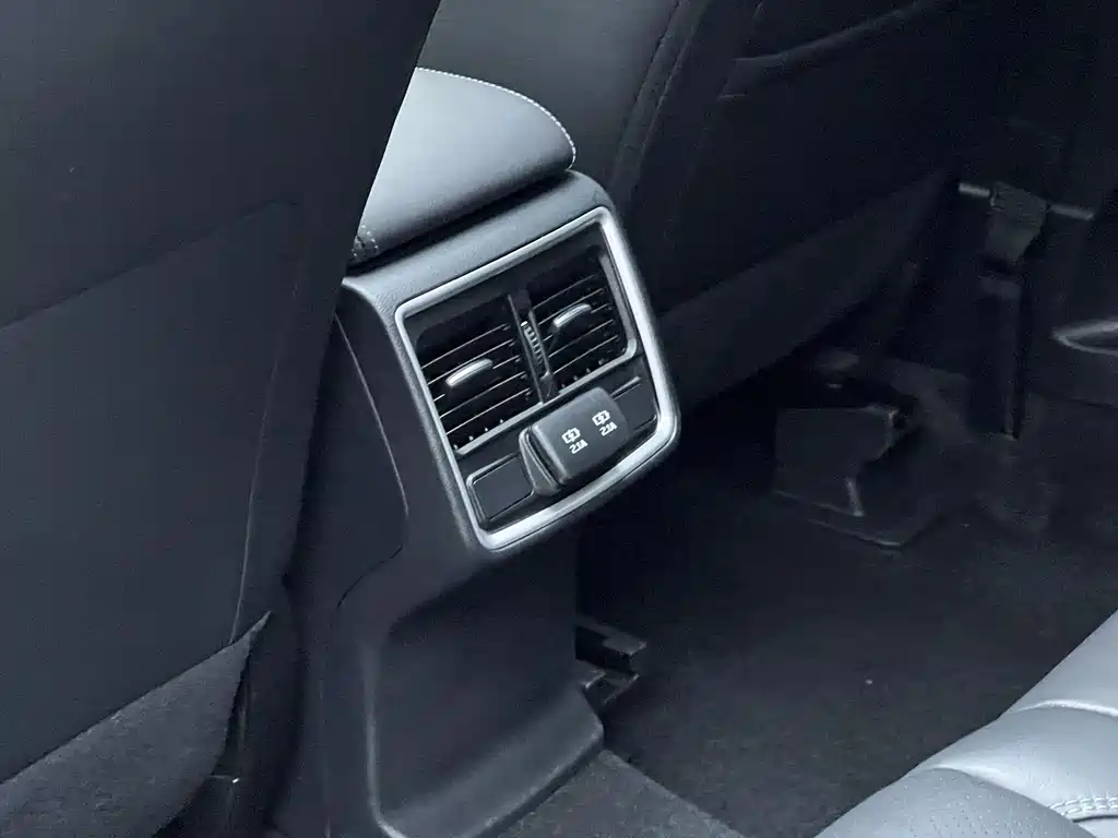 Subaru Forester 2021 2.0i Luxury Edition EyeSight