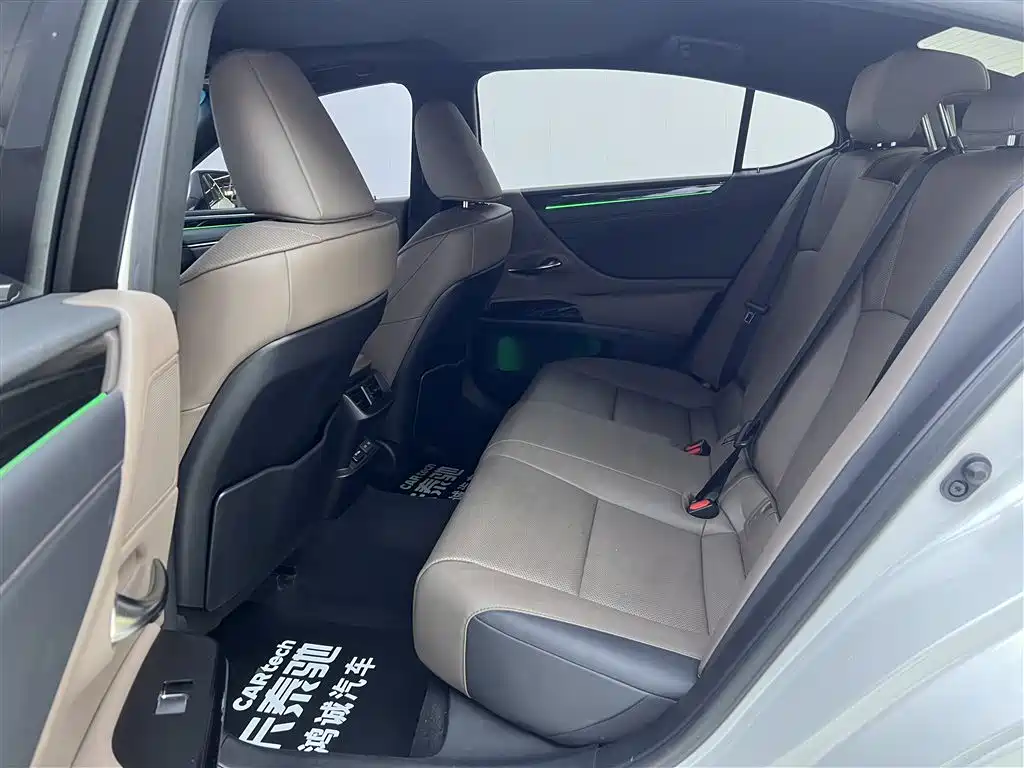Lexus ES 2022 200 Excellence Edition