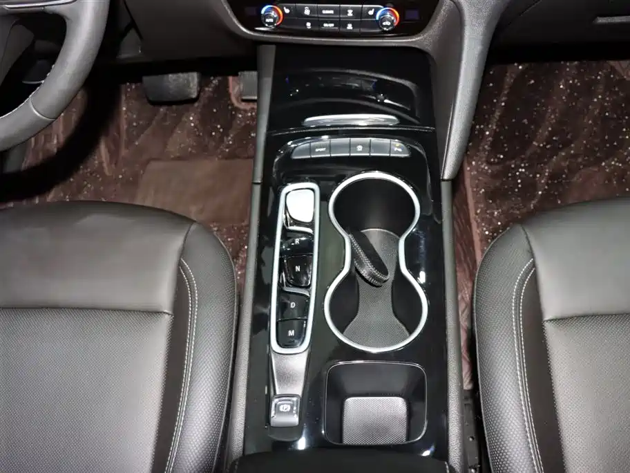 Buick Regal 2024 Facelift 28T Zongxiang Edition