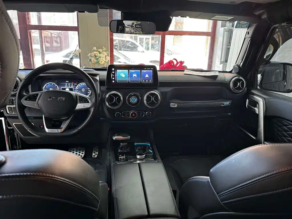 Beijing BJ40 2023 2.0T Automatic 4WD Urban Hunter Edition Xiake
