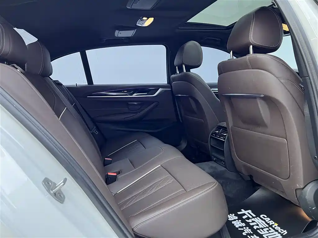 BMW 5 Series 2022 Updated 525Li M Sport Package