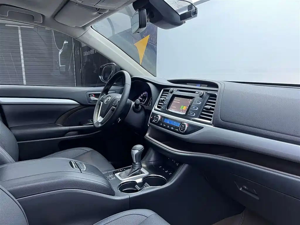 Highlander 2020 2.0T AWD Million Edition 7-Seater
