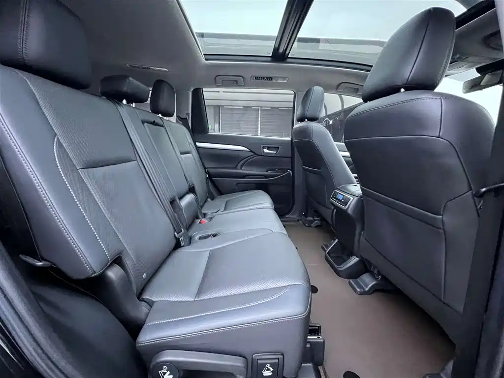 Highlander 2020 2.0T AWD Million Edition 7-Seater