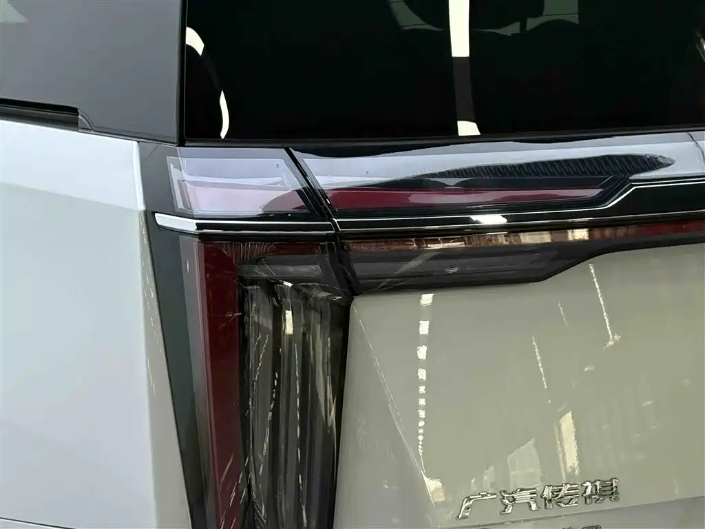 GAC Trumpchi M8 2024 Lingxiu Series 390T Exclusive Edition