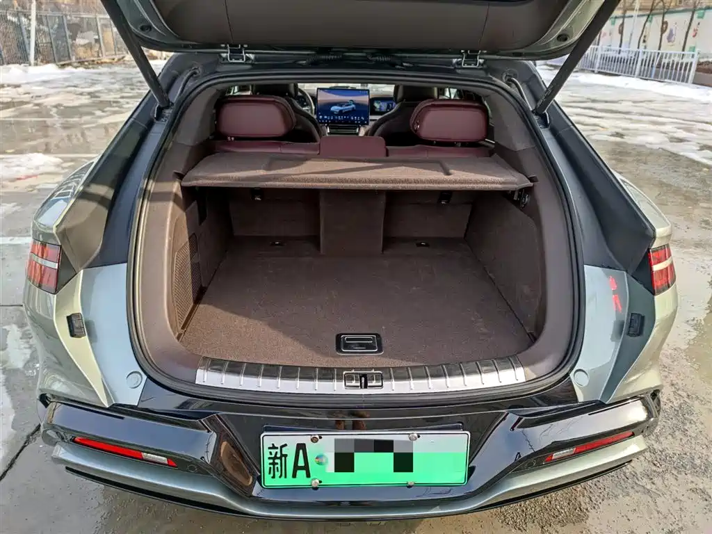 Denza Z9GT 2024 1100 AWD Ultra